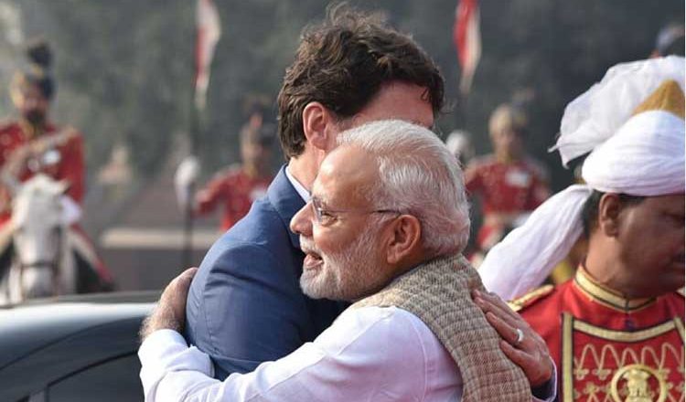 Modi greets Trudeau with hug at ceremonial reception