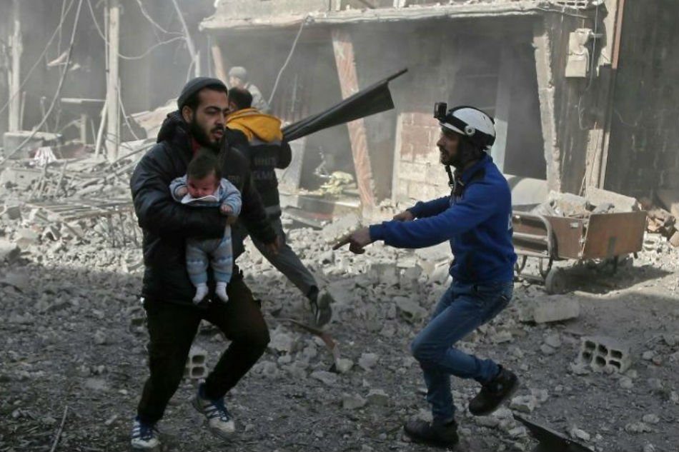 200 dead as Syria enclave pounded ahead of expected ground assault