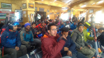 ‘State Winter Games’ kick start at Gulmarg