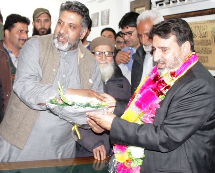 Various public, workers delegations felicitate Altaf Bukhari