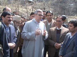 Omar visits Chowkibal to condole demise of NC Block President