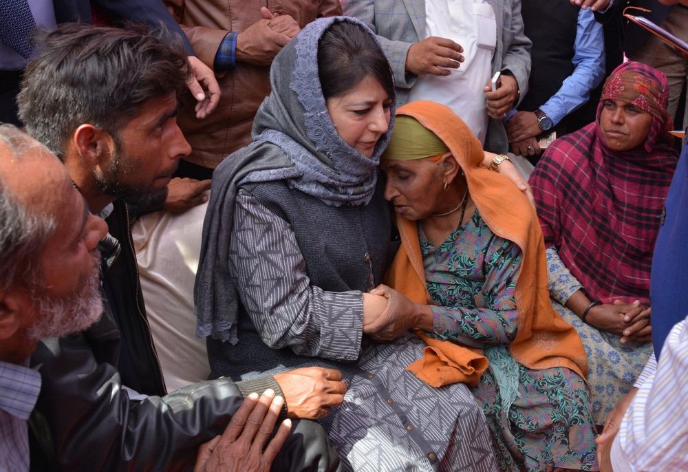 Show mercy to Kashmiris: Mehbooba asks India-Pak