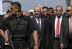 Explosion strikes Palestinian PM’s convoy in Gaza