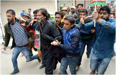 India forcing Kashmiris to launch another mass agitation: Malik