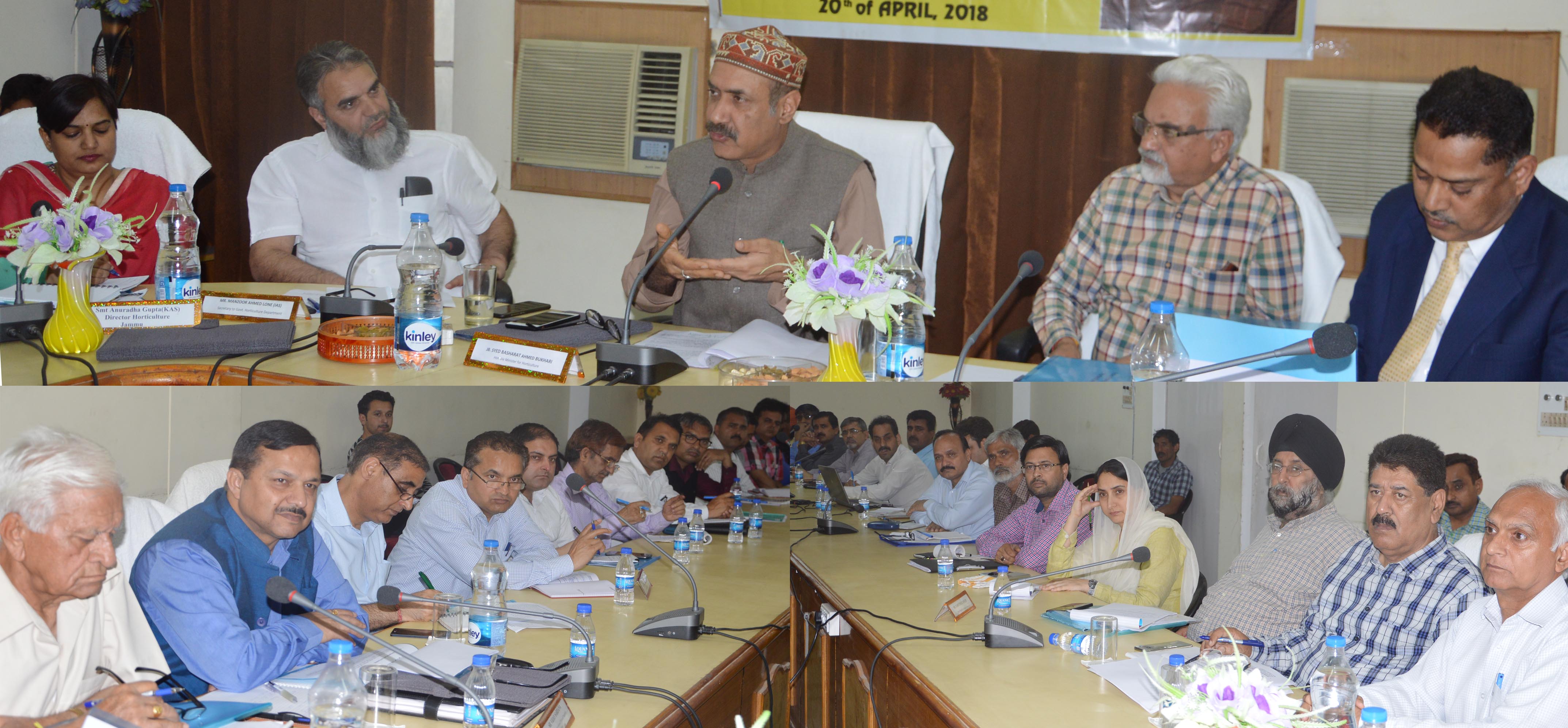 Basharat Bukhari interacts with Expert Committee for State Horticulture Policy
