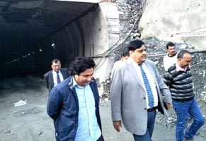 CS reviews progress of work on highway upgradation, Qazigund-Banihal tunnel