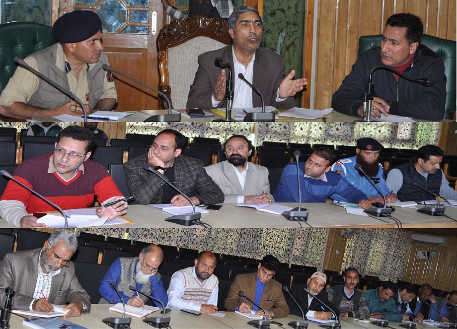 DDC Pulwama reviews Road Safety Week preparations