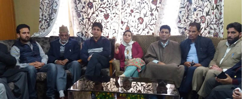 In Anantnag, NC Leaders demand exemplary punishment to Kathua culprits