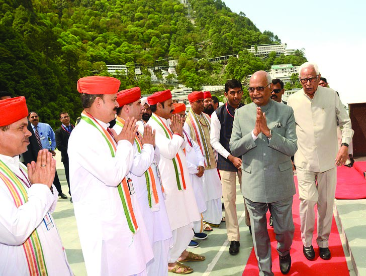 President visits Shri Mata Vaishno Devi Shrine