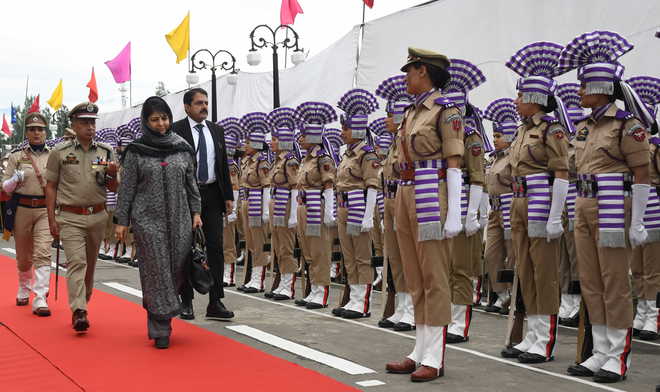 Darbar Move: Secretariat opens in Srinagar