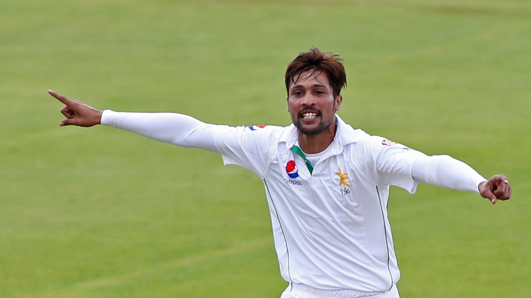 Amir eyes golden memory as Pakistan look to finish off England