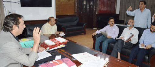 Div Com reviews developmental scenario of Shahr-e-Khaas