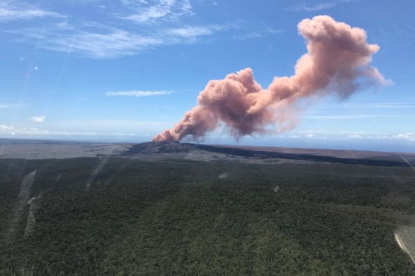 Emergency declared in Hawaii after volcano erupts