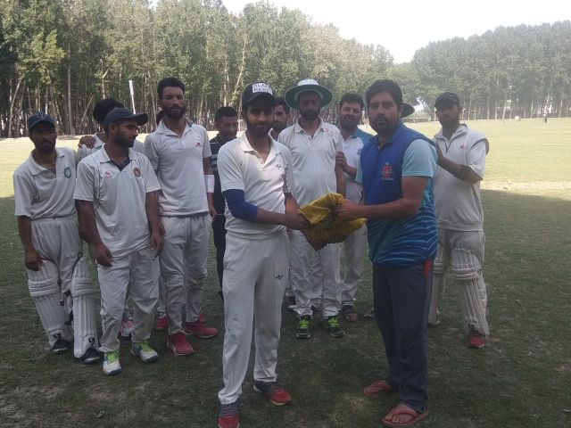 Affarwat-XI beats Dandoosa Reds