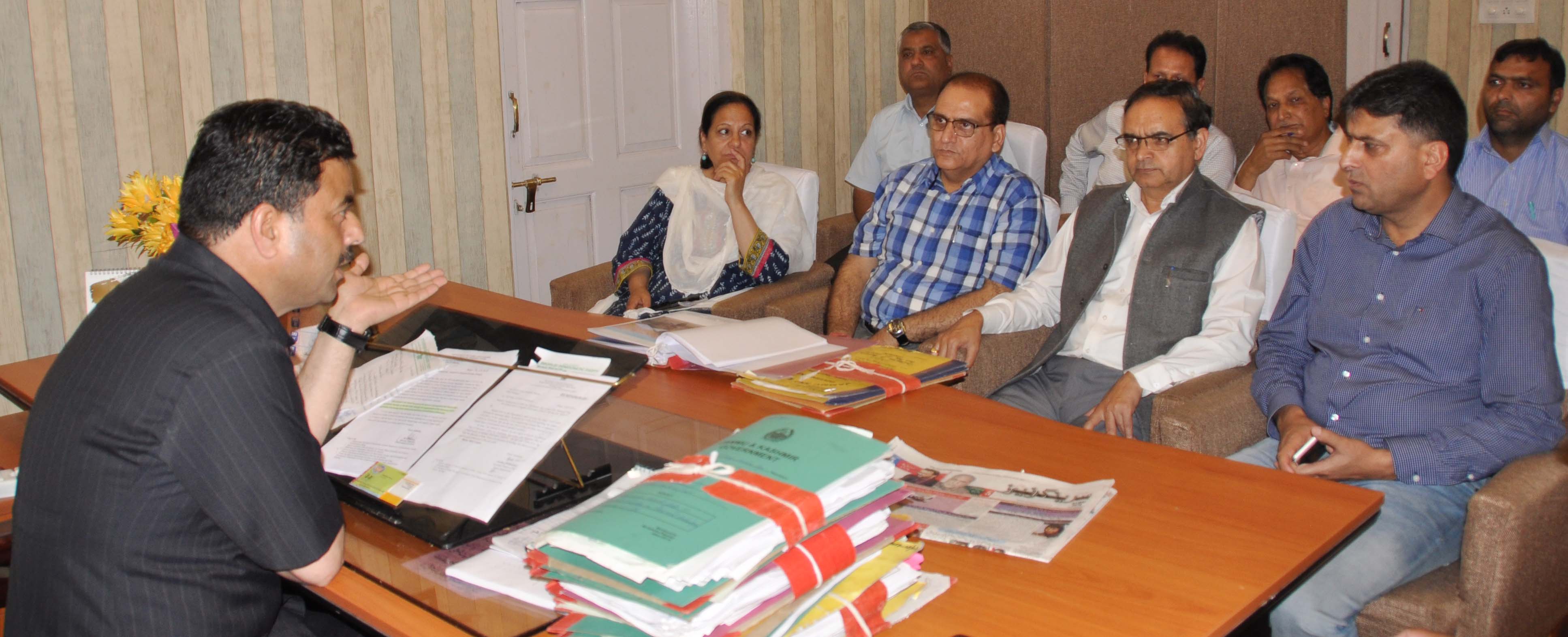 Underground Fish Aquarium, Aqua Park to be setup in Srinagar: Mir Zahoor