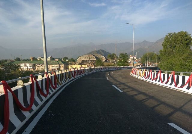 CM inaugurates Phase-I of Jahangir Chowk-Rambagh flyover