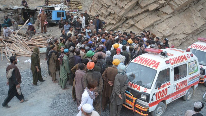 23 killed as coal mines collapse in Pak