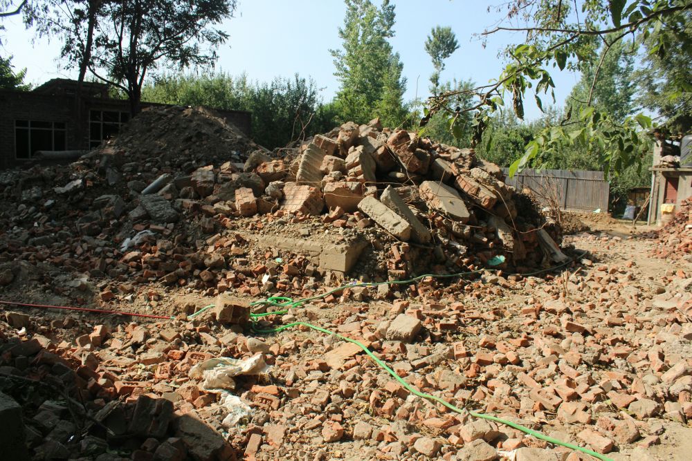 Tale of those left homeless in the wake of encounters!