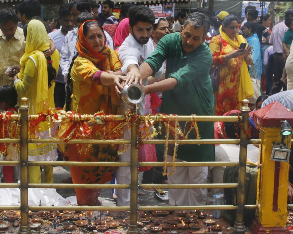 Traditional Muslim-Pandit amity on display in Mela Kheerbhawani