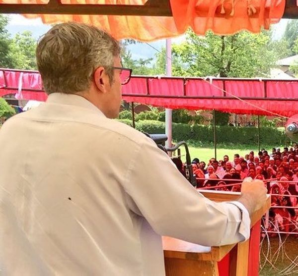 Omar Abdullah blames PDP-BJP govt for ‘current grave situation’