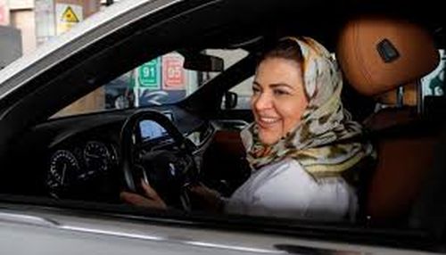 Celebrations, tears as Saudi Arabia overturns ban on women driving