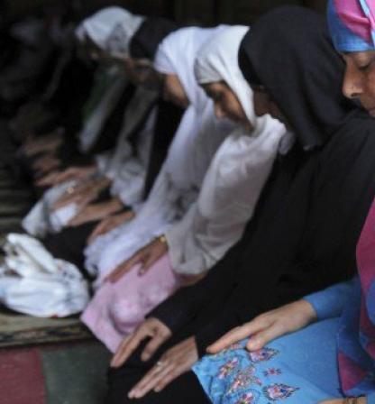 Women resent lack of space for them in city mosques