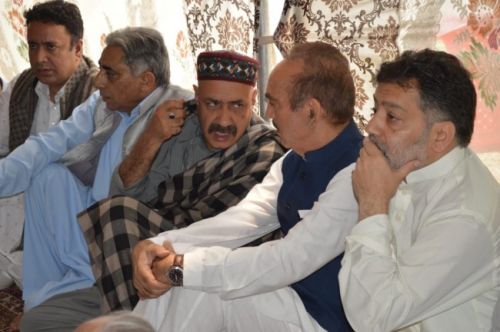 Sharma, Azad visits Bukhari’s family
