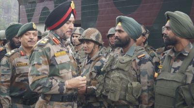 Northern Army Commander reviews Amarnath yatra security