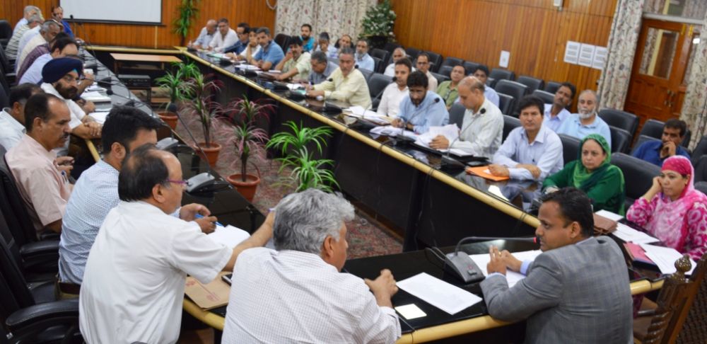 Srinagar admin orders immediate registration of attendance portals