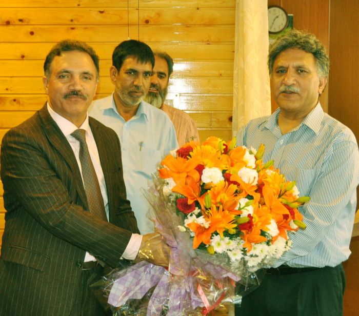 Chairman JK Bank calls on Advisor Ganai