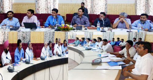 Commissioner Secy PDD reviews power scenario in Kupwara