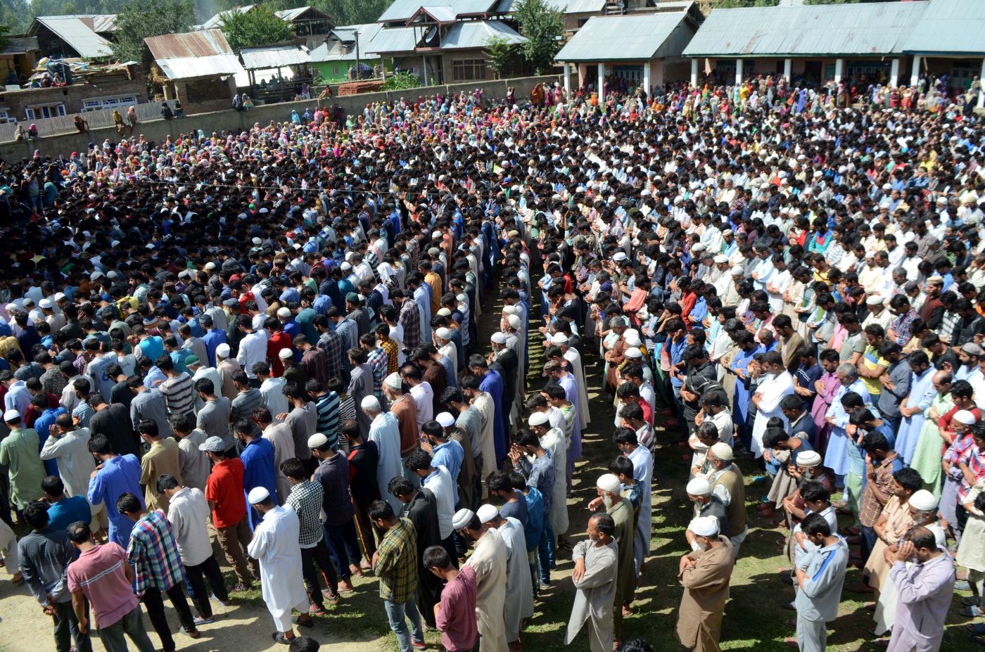 Valley aghast over Kulgam killings
