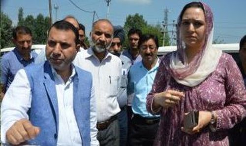 Farooq Shah inspects Doodhganga diversion channel