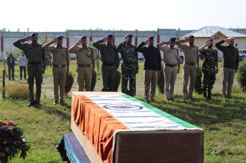 Wreath laying ceremony of slain cop held   
