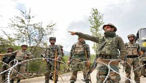 The Army’s Two Impulses in Kashmir
