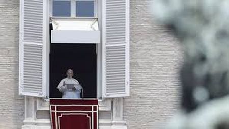 Pope Francis decries new attacks in Syria’s Daraa province