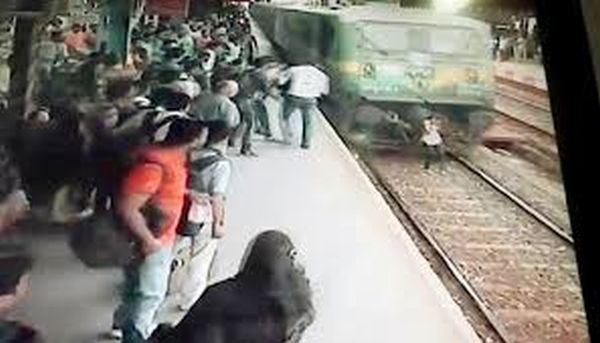 Youth run over by train in Jammu