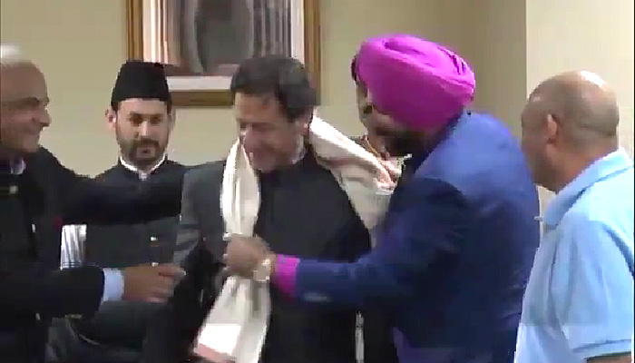 Imran Khan comes out in support of Sidhu, calls him ambassador of peace