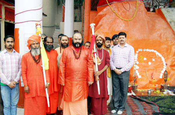 ‘Chhari Mubarak’ taken to ancient Sharika-Bhawani temple