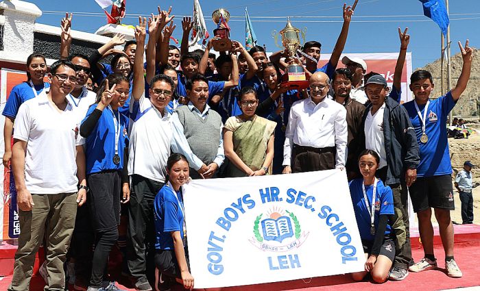 JK’s gifted sportspersons need encouragement, professional grooming: Chief Secretary