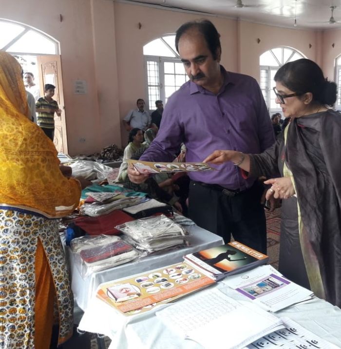Farooq Lone inaugurates awareness camp for women in Srinagar