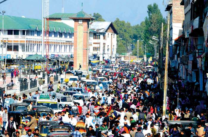 Market checking intensified in Srinagar ahead of Eid