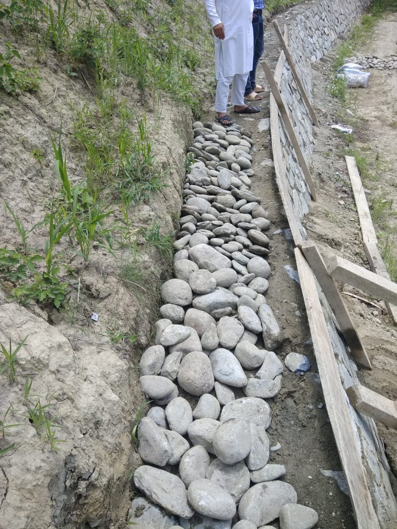 Irregularities alleged in construction of retaining walls on PMGSY road Kholana to Rangwar Sultanpora