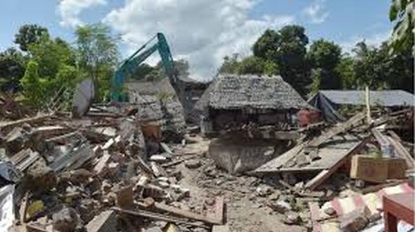 Multiple quakes rock Indonesia’s Lombok island, five dead