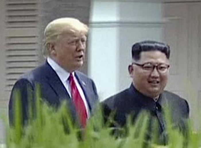 Trump says he and Kim Jong Un ‘in love’