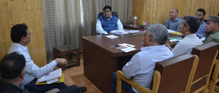 Vyas reviews progress on implementation of power infrastructure schemes