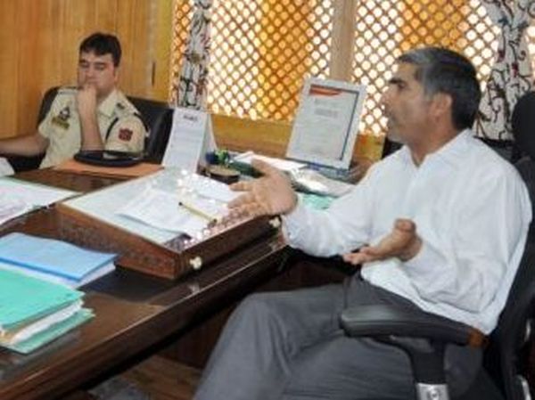 DDC Pulwama reviews preparations for local sports competitions