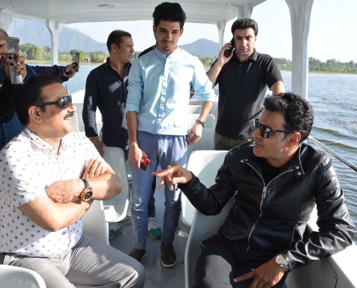 Efforts underway to bring Bollywood back, remove negative perception: Dir Tourism