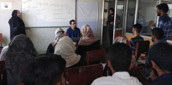 JKSDM conducts surprise visit to PMKVY training centres