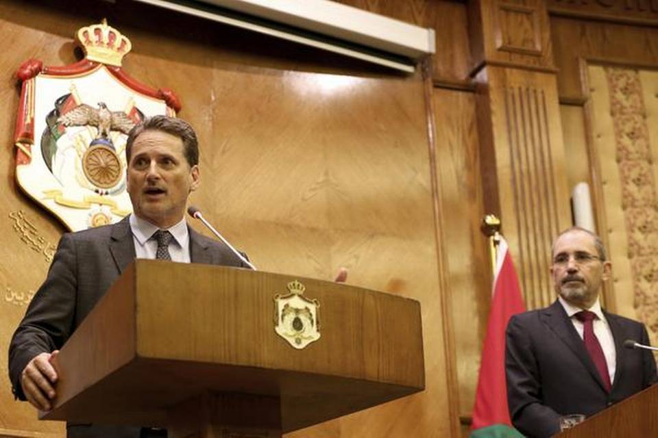 U.S. to stop aid to Palestinian refugee agency